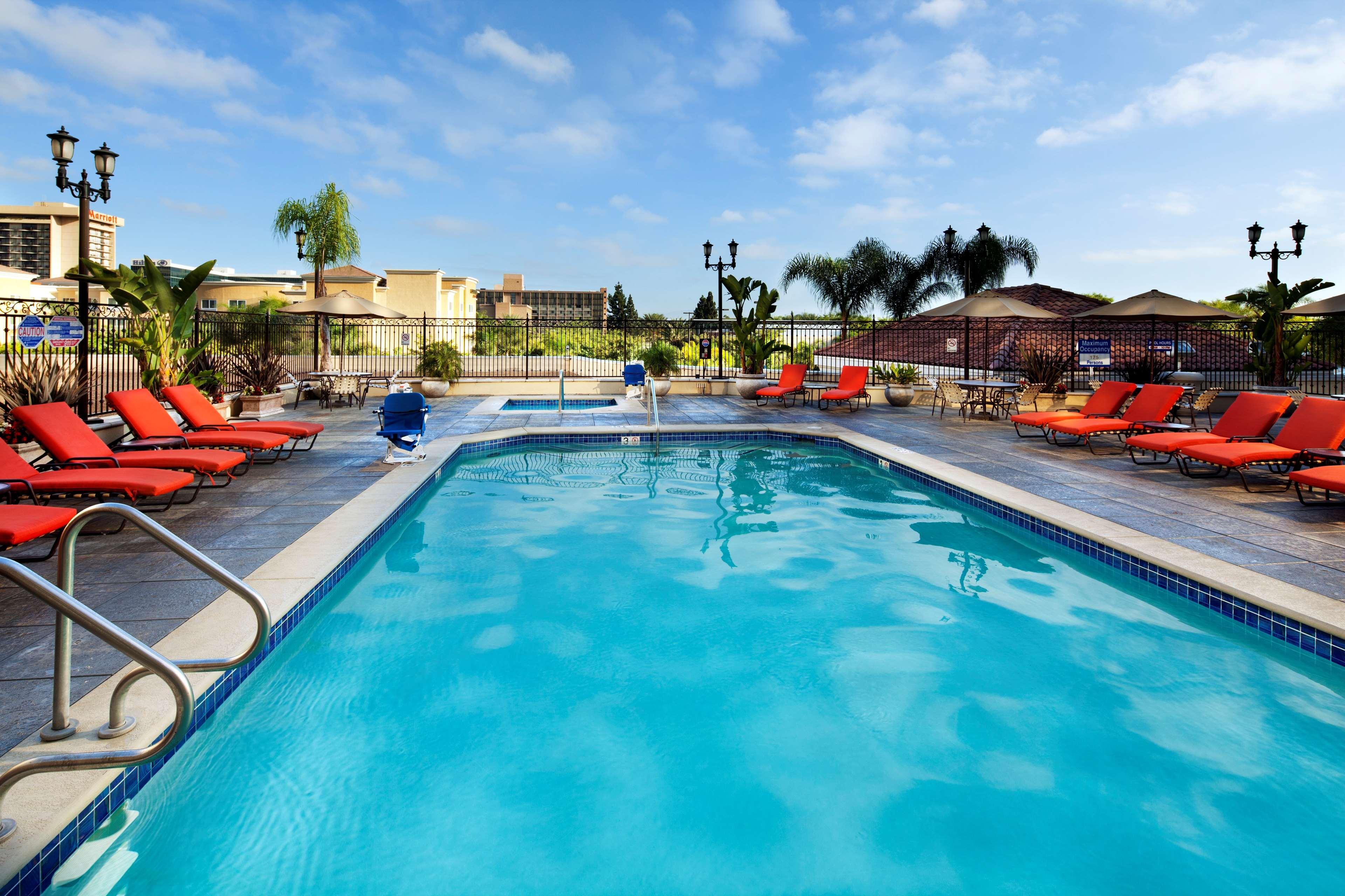 Doubletree Suites By Hilton Anaheim Resort/Convention Center Εξωτερικό φωτογραφία