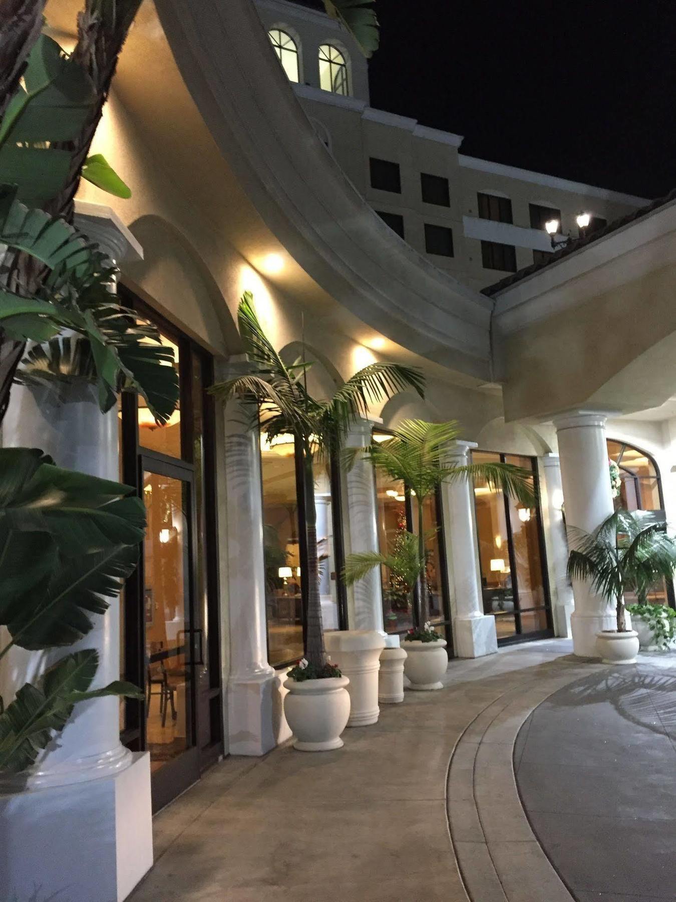 Doubletree Suites By Hilton Anaheim Resort/Convention Center Εξωτερικό φωτογραφία